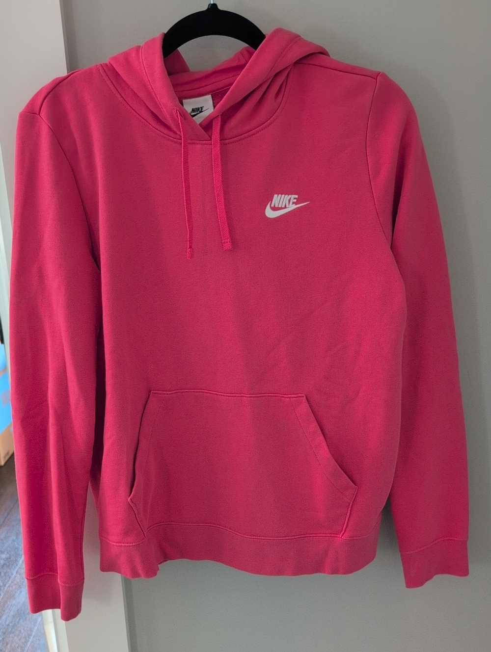 Nike Women's Hot Pink/coral Pullover Hoodie